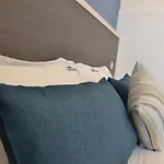 Oda ve Kahvaltı Affittacamere Torre Lapillo 3*