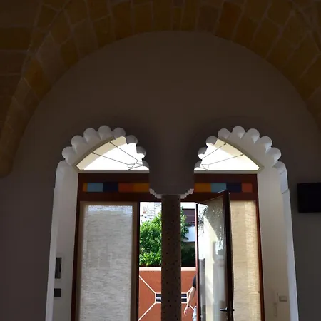 Affittacamere Torre Lapillo Bed & Breakfast