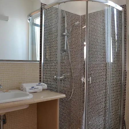 Affittacamere Torre Lapillo Oda ve Kahvaltı