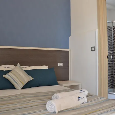 Affittacamere Torre Lapillo Oda ve Kahvaltı 3*