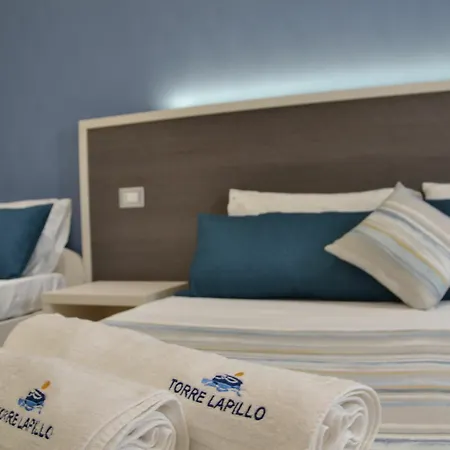 Affittacamere Torre Lapillo Oda ve Kahvaltı 3*