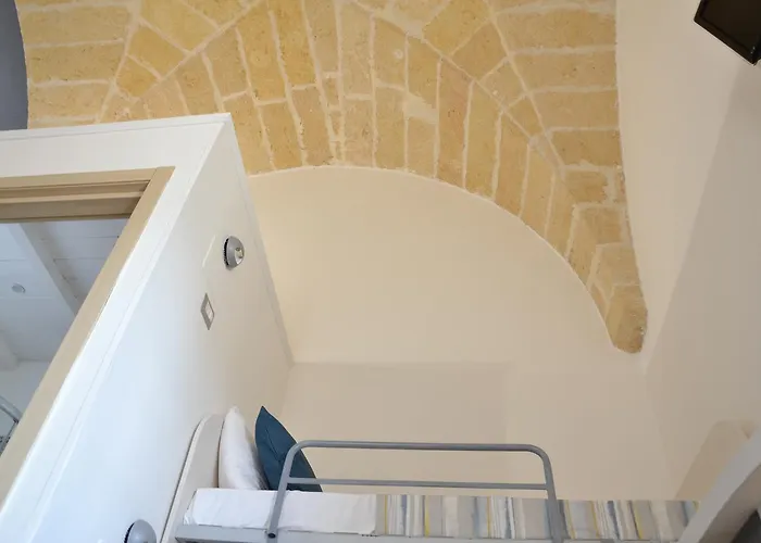 Affittacamere Torre Lapillo לינה וארוחת בוקר טורה לפילו